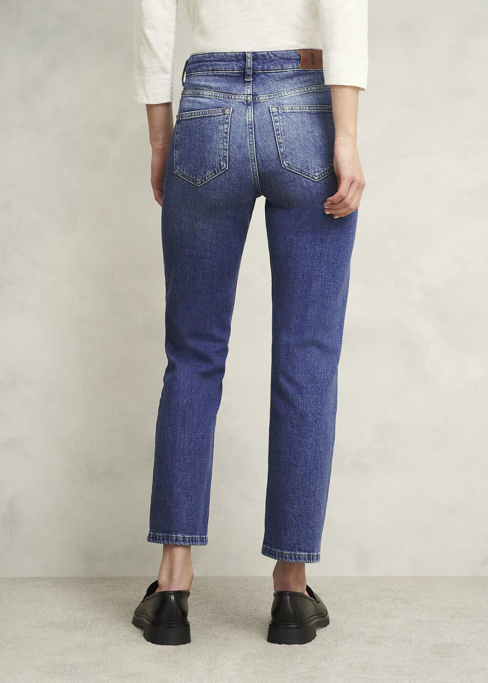 Mid Wash Shea Straight Jeans