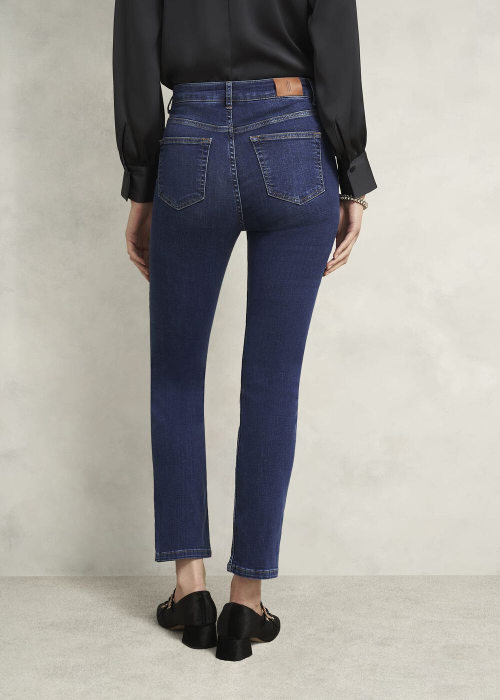 Mid Wash Dita Jeans